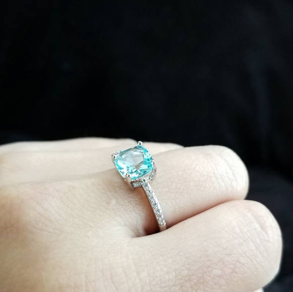 💎NEW💎 DAINTY AQUAMARINE RING - Picture 6 of 11